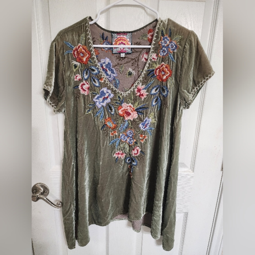 Johnny Was Boho Chic Velour Top Oversized
